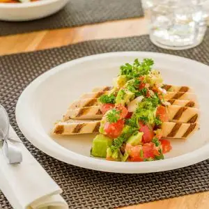 Sugarcane Bagasse Food Plates, Bowls, Cups & Square Box Manufacturer Sugarcane Bagasse Food Plates, Bowls, Cups & Square Box Manufacturer